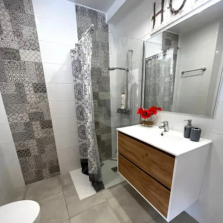 Apartment Do Not Use Modern And Bright 1 Bed In Diamantes1 *