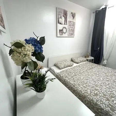 Apartment Do Not Use Modern And Bright 1 Bed In Diamantes1 Los Cristianos (Tenerife)